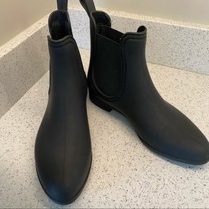 Jeffrey Cambell Havanna Last Black Ankle Boot- women’s size 7